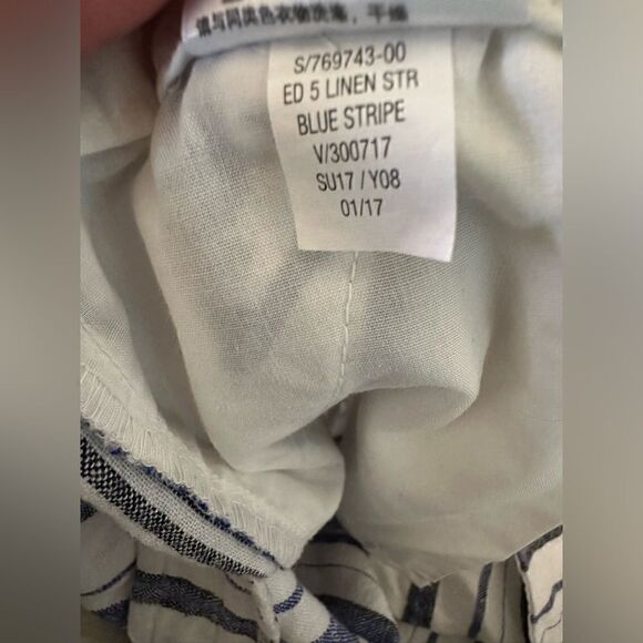 Old Navy | Blue White Stripe Linen Blend Trouser Shorts | 8 - Picture 4 of 7